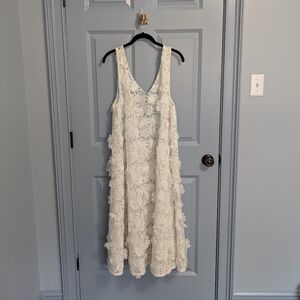 La Vie Style House Sleeveless Floral Applique Midi Dress